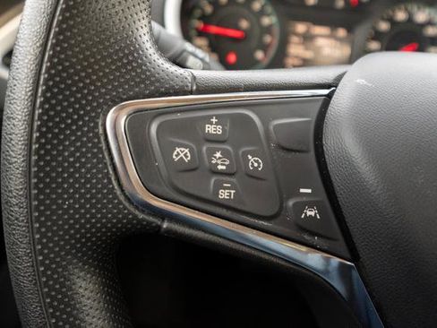 Used 2023 Chevrolet Malibu LT image 17