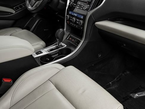 Used 2022 Subaru Ascent Limited w/ Technology Package image 29