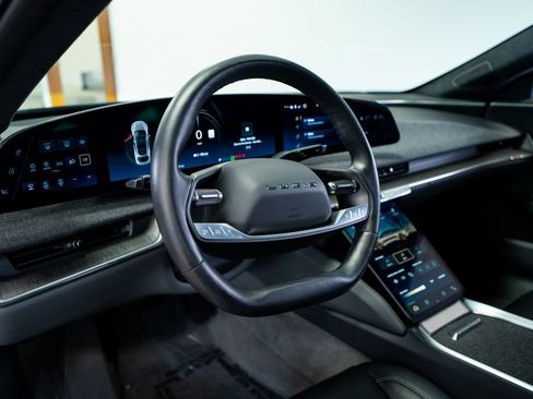 Used 2024 Lucid Air Pure RWD image 28
