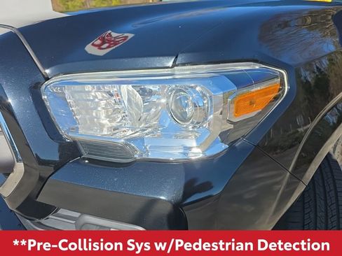 Used 2022 Toyota Tacoma SR5 image 13