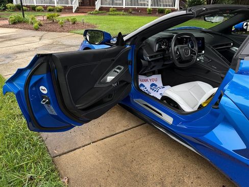 Used 2024 Chevrolet Corvette Stingray Coupe w/ 1LT RWD image 56