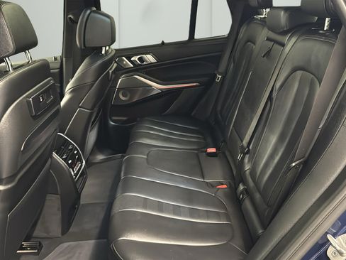 Used 2021 BMW X5 M50i w/ Executive Package AWD/4WD image 17