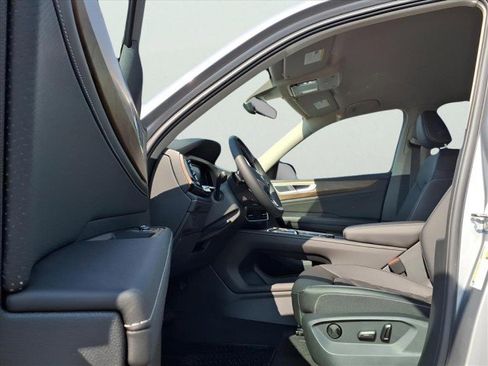 New 2026 Volkswagen Atlas SE image 18