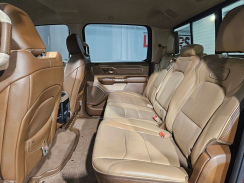 Used 2019 RAM 1500 Limited image 36