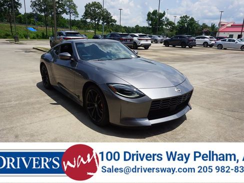 Used 2024 Nissan Z Performance w/ Floor Mat Package RWD image 1
