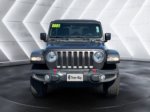Used 2021 Jeep Wrangler Unlimited Rubicon AWD/4WD image 8