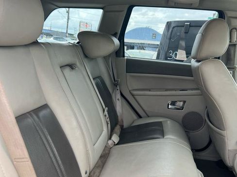 Used 2005 Jeep Grand Cherokee Limited AWD/4WD image 9