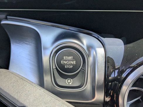 Certified 2025 Mercedes-Benz GLB 250 image 65