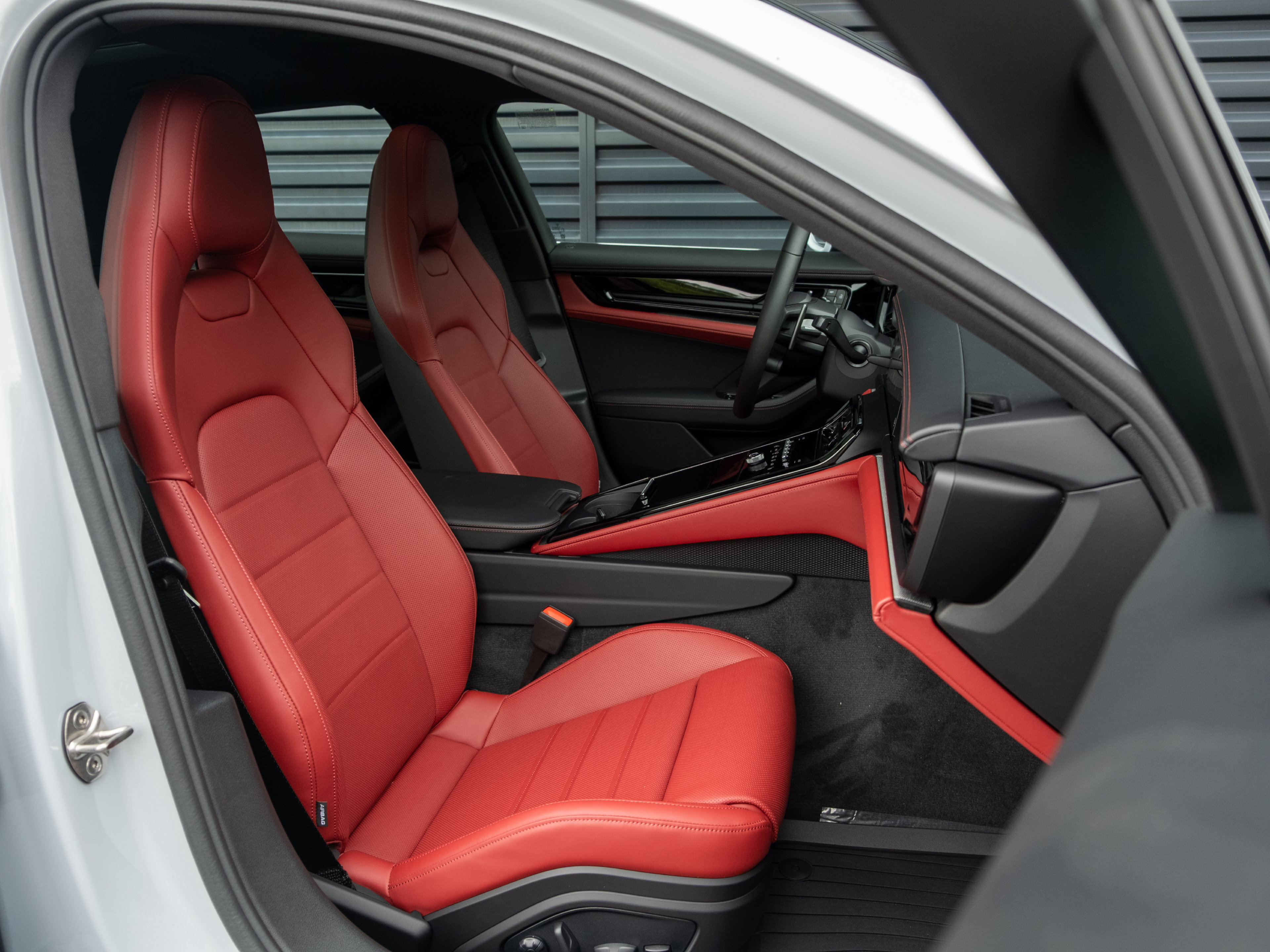 New 2026 Porsche Panamera 4 AWD/4WD image 37