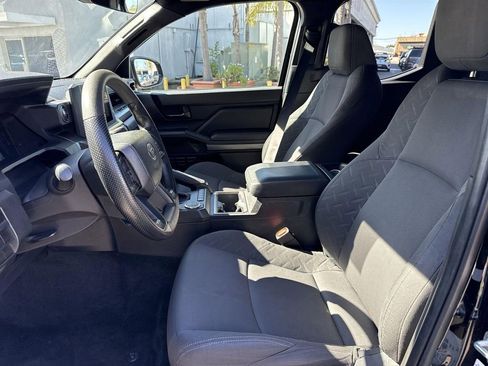 Used 2024 Toyota Tacoma SR5 image 17
