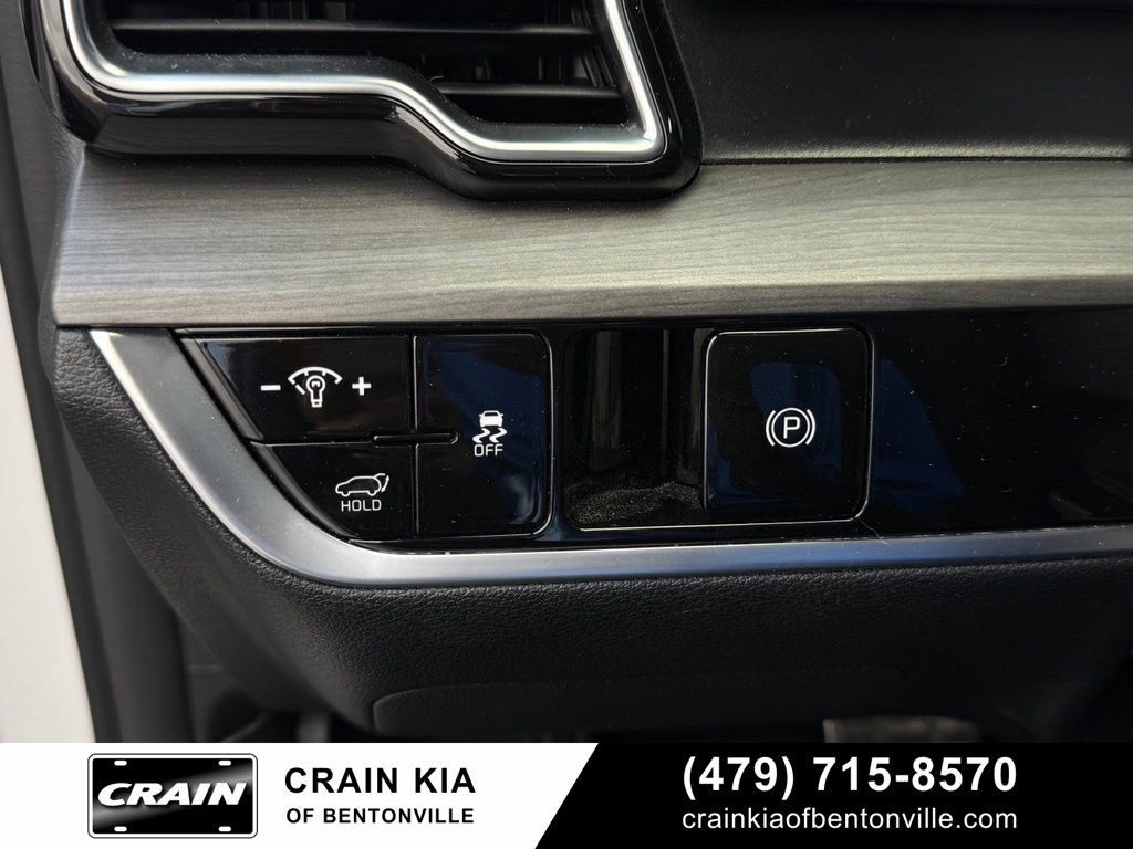 Certified 2024 Kia Sportage X-Pro Prestige AWD/4WD image 12