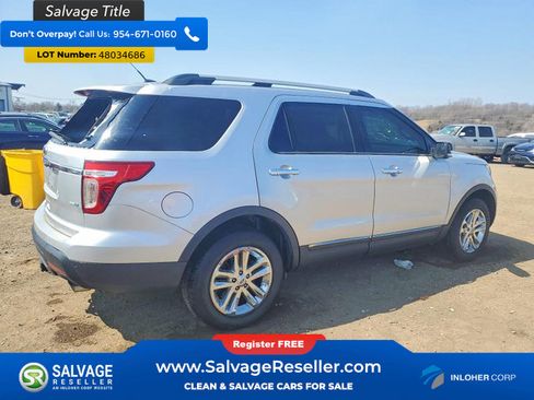 Used 2013 Ford Explorer XLT AWD/4WD image 4