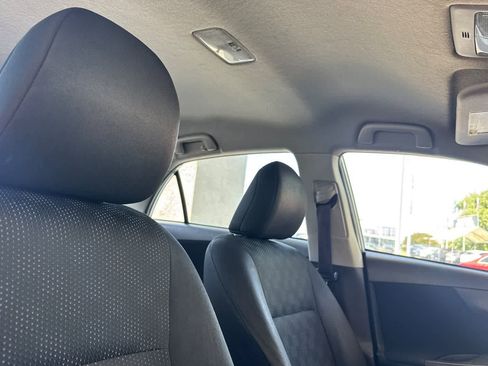 Used 2009 Toyota Corolla FWD image 16