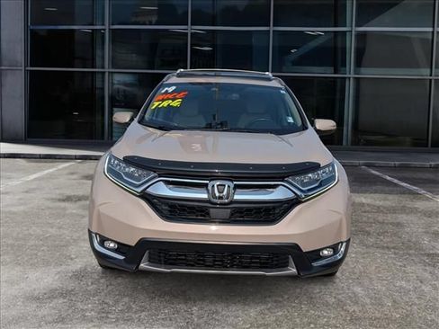 Used 2019 Honda CR-V Touring image 3