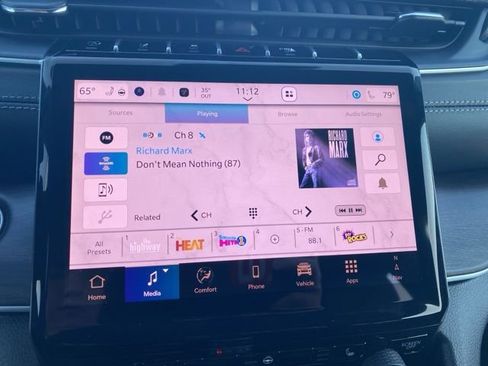 New 2025 Jeep Grand Cherokee Limited image 24