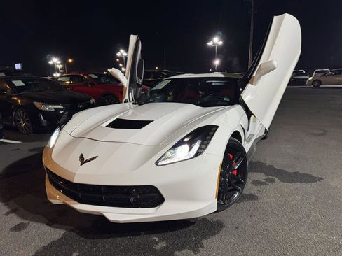 Used 2019 Chevrolet Corvette Stingray Coupe w/ 2LT Preferred Equipment Group image 3