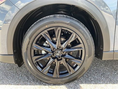 Used 2022 MAZDA CX-5 Carbon Edition image 10