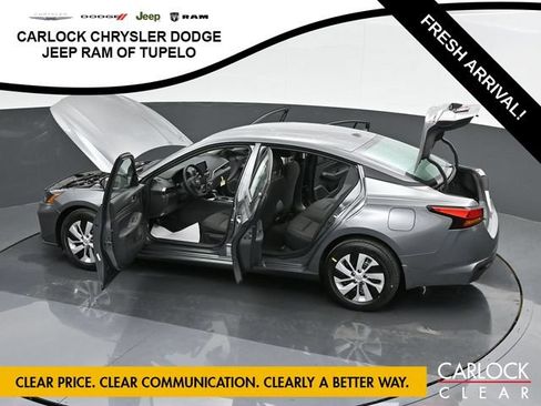 Used 2025 Nissan Altima 2.5 S FWD image 48
