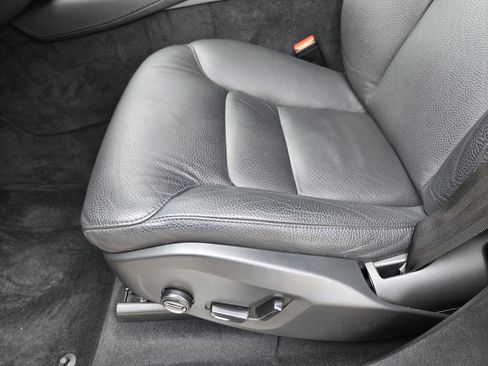 Used 2024 Volvo XC90 B6 Plus w/ Protection Package Premier image 36