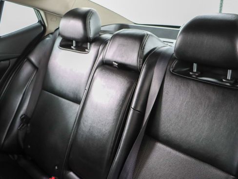Used 2022 Nissan Maxima SV w/ Floor Mat Group FWD image 24