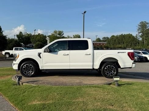Used 2023 Ford F150 XLT w/ Equipment Group 302A High RWD image 4