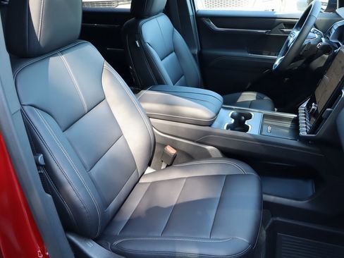 New 2025 GMC Acadia Elevation w/ Elevation Premium Package image 26