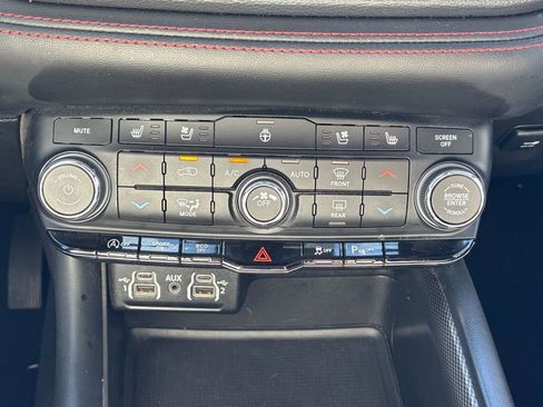 Used 2024 Dodge Durango GT image 20