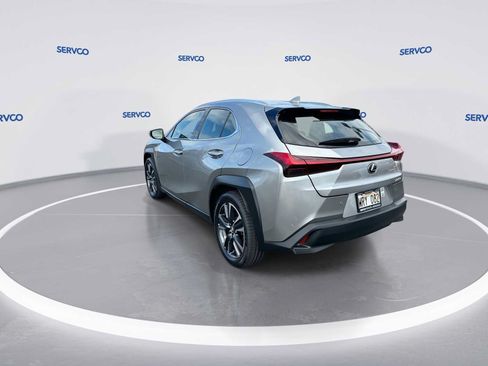Used 2022 Lexus UX 200 FWD image 6