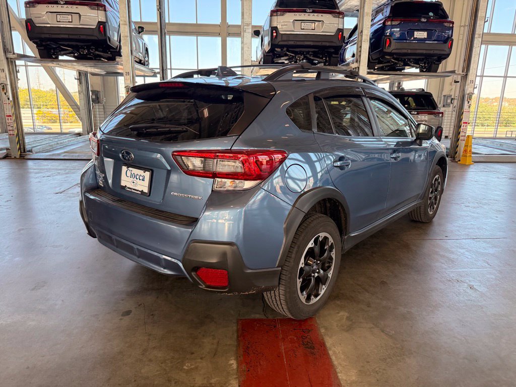 Used 2023 Subaru Crosstrek 2.0i Premium AWD/4WD image 3