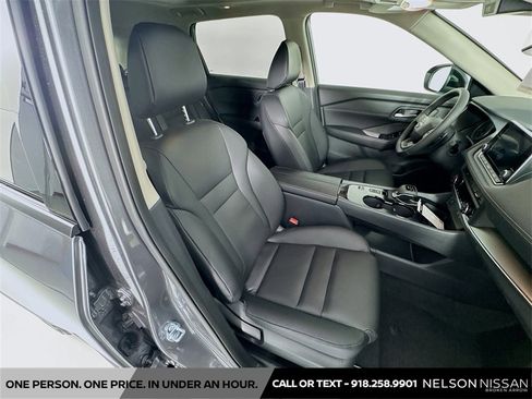 New 2026 Nissan Rogue SV image 28