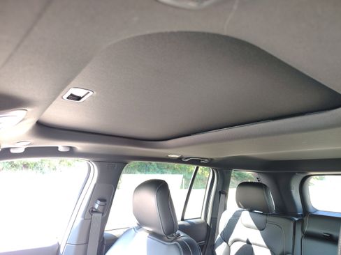 New 2025 Jeep Grand Cherokee Altitude image 26