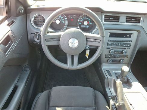 Used 2012 Ford Mustang Coupe image 15