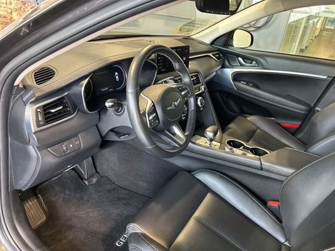 Used 2023 Genesis G70 2.0T AWD/4WD image 39