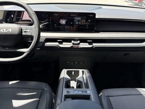 New 2026 Kia EV9 Light image 17