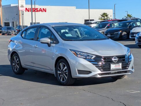 New 2025 Nissan Versa SV w/ Trunk Package image 6