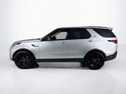 Used 2024 Land Rover Discovery S AWD/4WD image 2