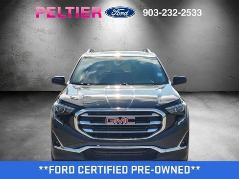 Used 2019 GMC Terrain SLT w/ Preferred Package image 2