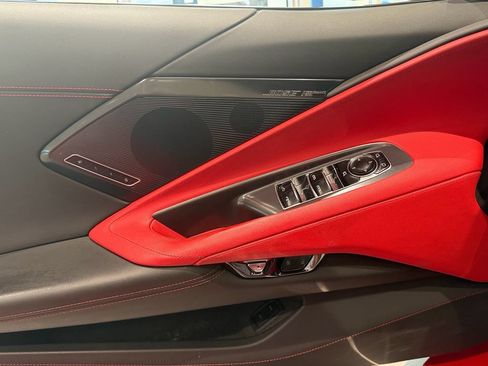 Used 2024 Chevrolet Corvette Stingray Preferred Conv w/ Z51 Performance Package RWD image 25