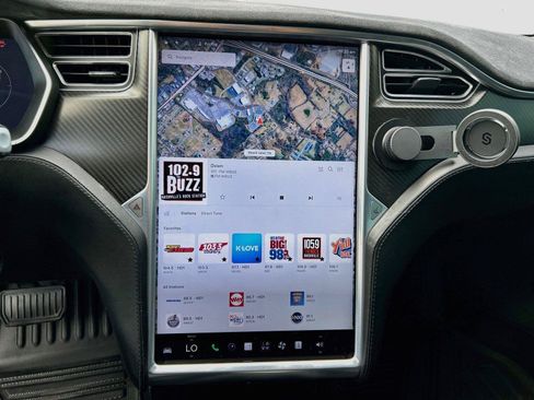 Used 2015 Tesla Model S 85D AWD/4WD image 27