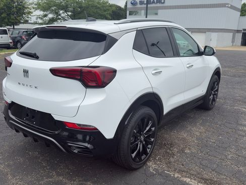 Used 2025 Buick Encore GX Sport Touring w/ Experience Buick Package image 3