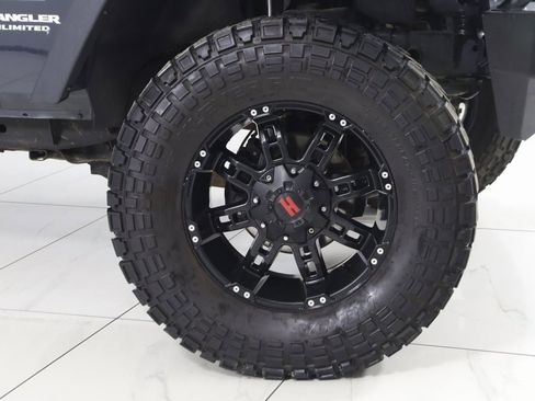 Used 2017 Jeep Wrangler Unlimited Sport w/ Quick Order Package 24S image 13