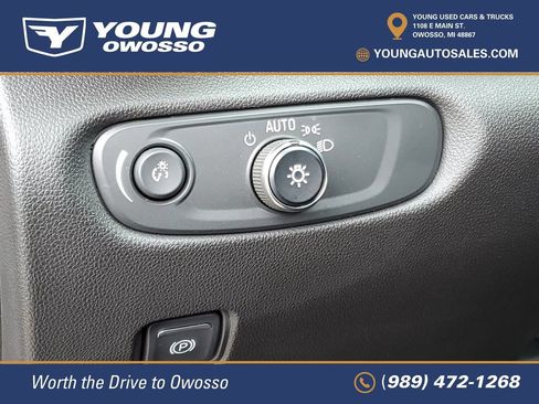 Used 2021 Chevrolet Blazer RS w/ Enhanced Convenience Package FWD image 10