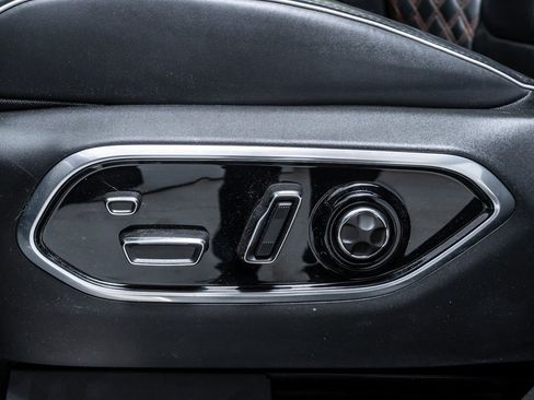 Used 2024 Jeep Grand Cherokee Summit image 28