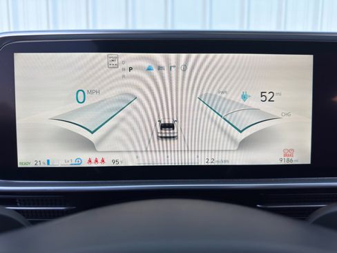 Used 2023 Hyundai Ioniq 6 SEL image 17