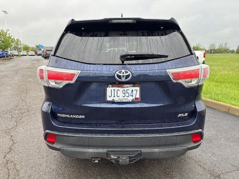 Used 2016 Toyota Highlander XLE FWD image 10