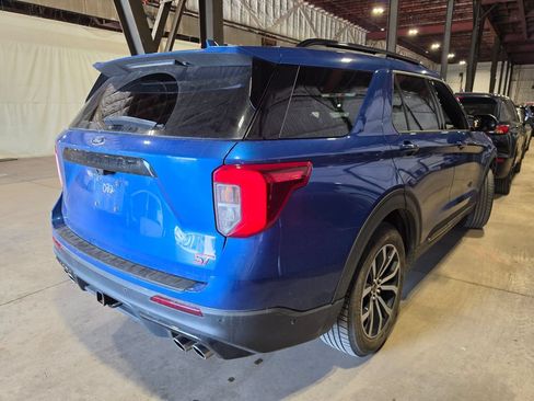 Used 2020 Ford Explorer ST AWD/4WD image 2
