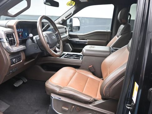 Used 2025 Ford F250 King Ranch AWD/4WD image 17