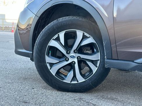 Used 2022 Subaru Outback Limited image 8