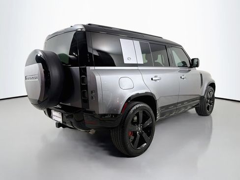 Used 2024 Land Rover Defender 110 X AWD/4WD image 5