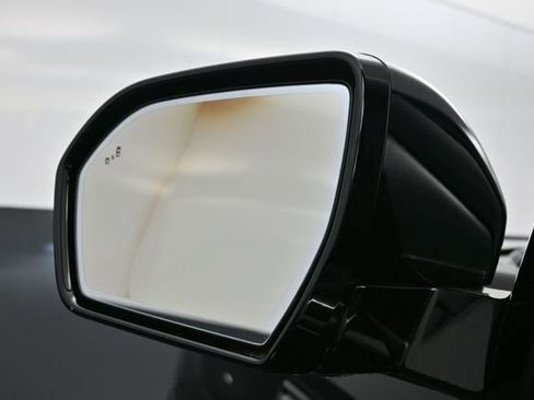 Used 2023 Lincoln Navigator Reserve RWD image 9